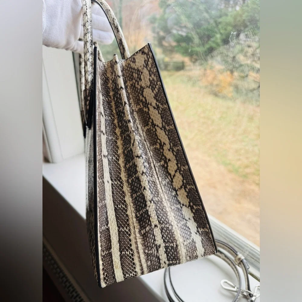 Set of 2 Michael Kors Snakeskin tote with Matching Long Wallet Shoulder Strap - Picture 7 of 15